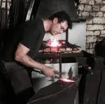 Jerome TRUCHARD dans son atelier.jpeg